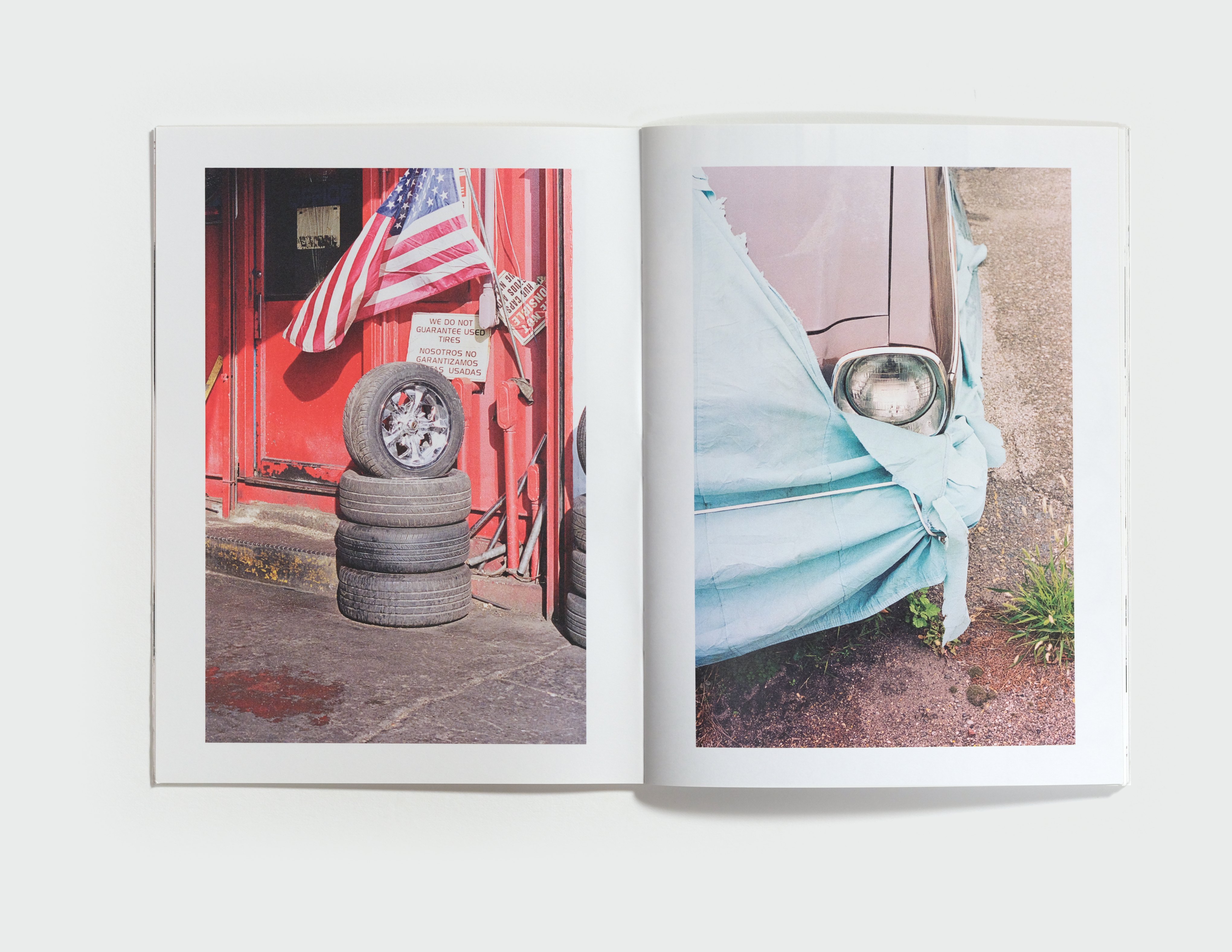 Flushopolitan by Clement Pascal — spread 1