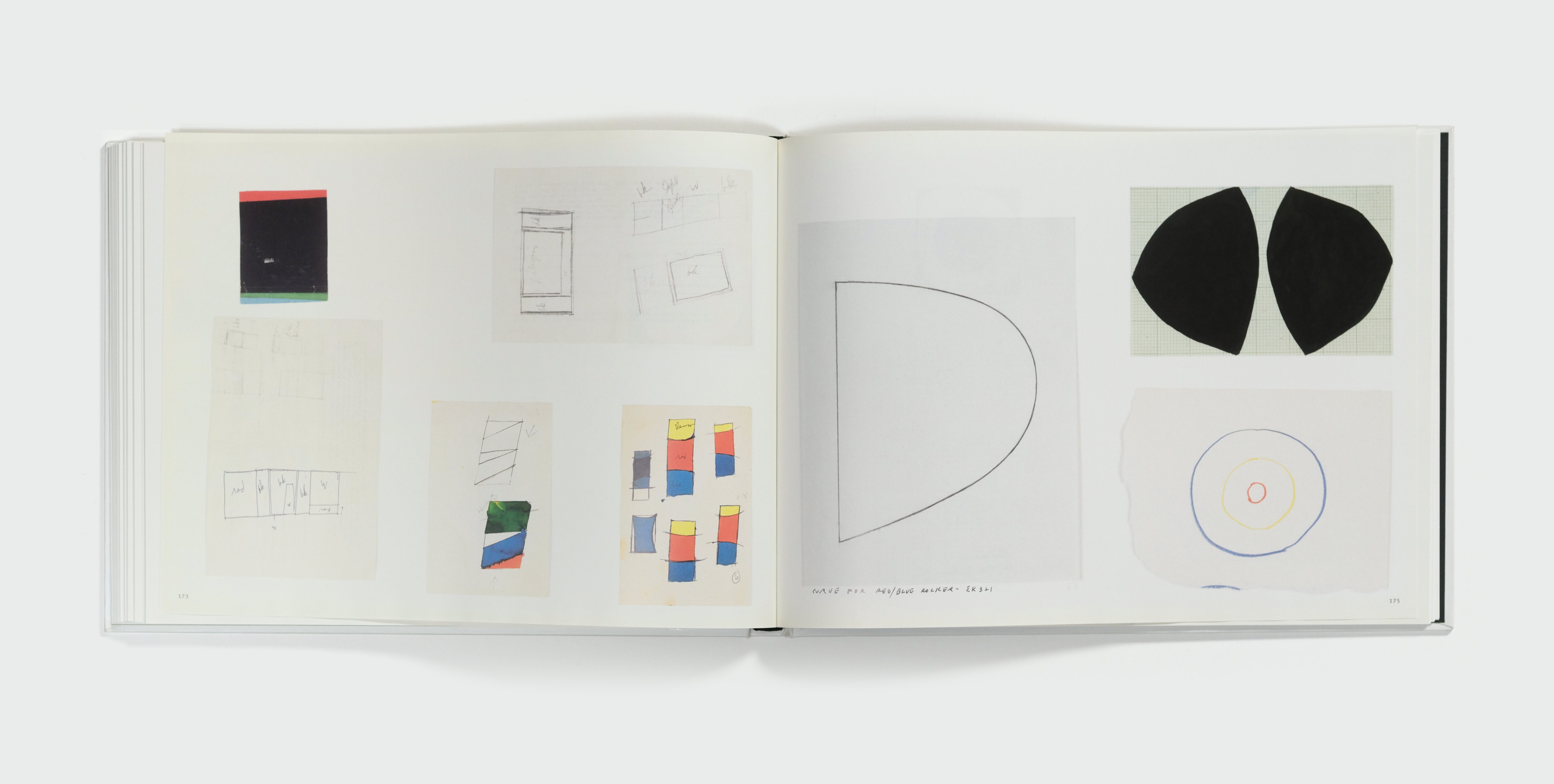 Tablet: 1948-1973 by Ellsworth Kelly — spread 6